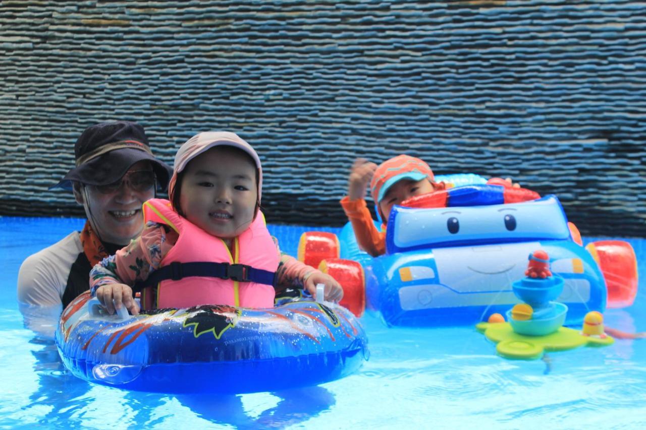 Vivian Villa & Apartment By My Khe Beach Da Nang Exterior foto